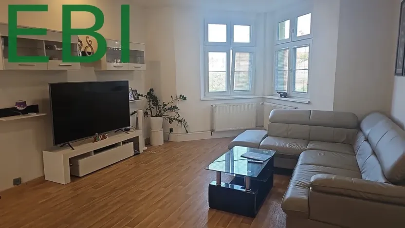 Pronájem bytu 3+1, Praha - Smíchov, Pod tratí, 105 m2