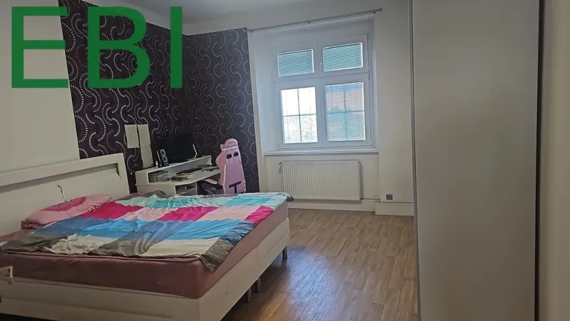 Pronájem bytu 3+1, Praha - Smíchov, Pod tratí, 105 m2