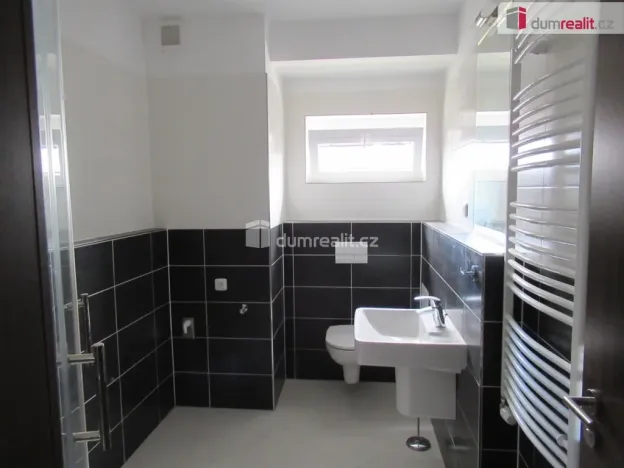 Pronájem bytu 2+kk, Praha - Střížkov, Makedonská, 57 m2