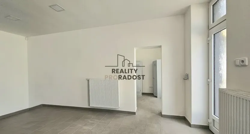 Pronájem komerční nemovitosti, Hodonín, Kolískova, 33 m2