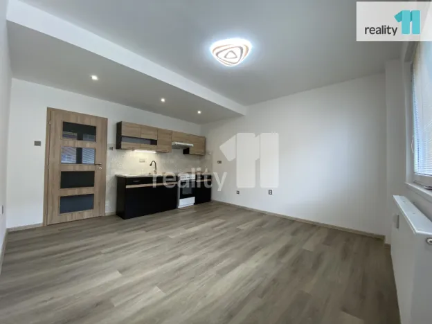 Pronájem bytu 2+kk, Česká Lípa, Na Výsluní, 43 m2