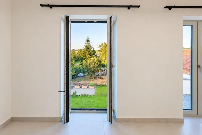 Pronájem bytu 4+kk, Rybníček, 196 m2