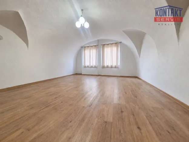 Pronájem bytu 3+1, České Budějovice, Dr. Stejskala, 85 m2
