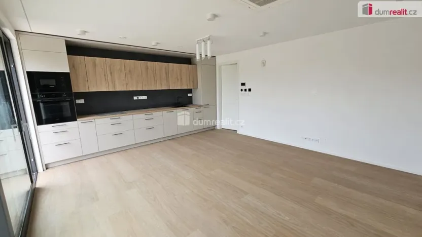 Pronájem bytu 2+kk, Praha - Motol, Pod Homolkou, 72 m2