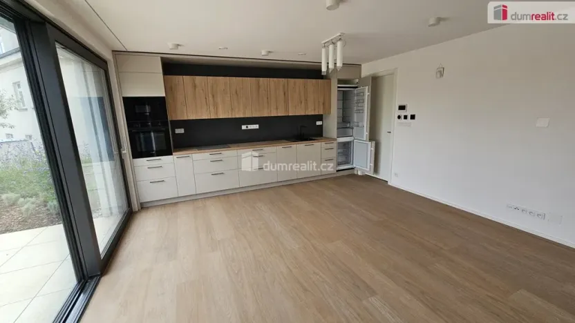 Pronájem bytu 2+kk, Praha - Motol, Pod Homolkou, 72 m2
