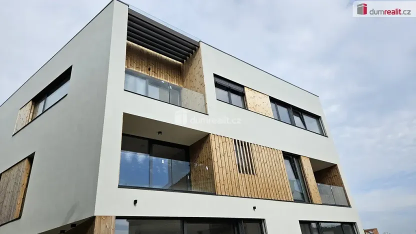 Pronájem bytu 2+kk, Praha - Motol, Pod Homolkou, 72 m2