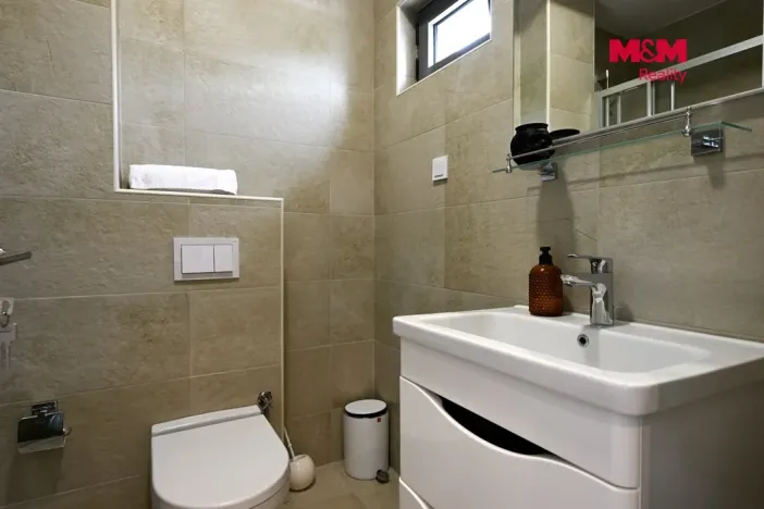 Prodej bytu 1+kk, Přelouč, B. Němcové, 32 m2