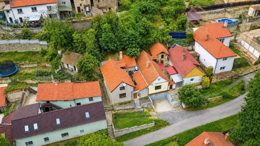 Prodej rodinného domu, Evaň, 66 m2