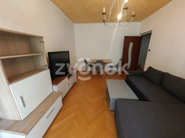 Pronájem bytu 2+1, Zlín, M. Knesla, 58 m2