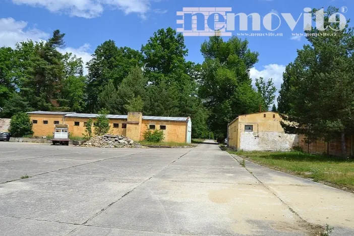 Prodej skladu, Hatín - Jemčina, 2268 m2