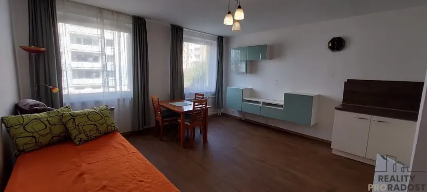 Pronájem bytu 1+kk, Ústí nad Labem, Neštěmická, 31 m2