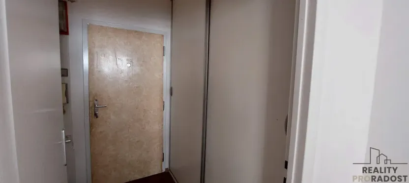 Pronájem bytu 1+kk, Ústí nad Labem, Neštěmická, 31 m2