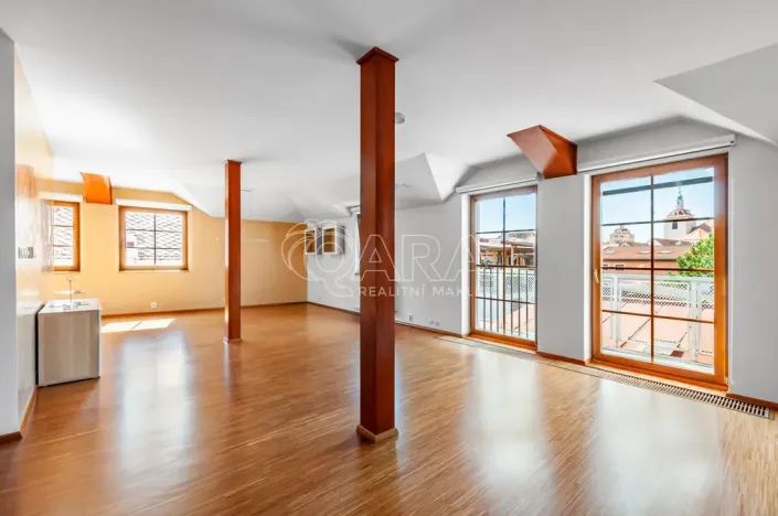 Pronájem bytu 4+kk, Beroun - Beroun-Centrum, Česká, 230 m2