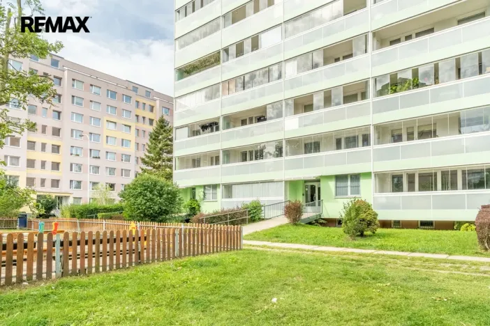 Prodej bytu 3+1, Praha - Chodov, Láskova, 77 m2