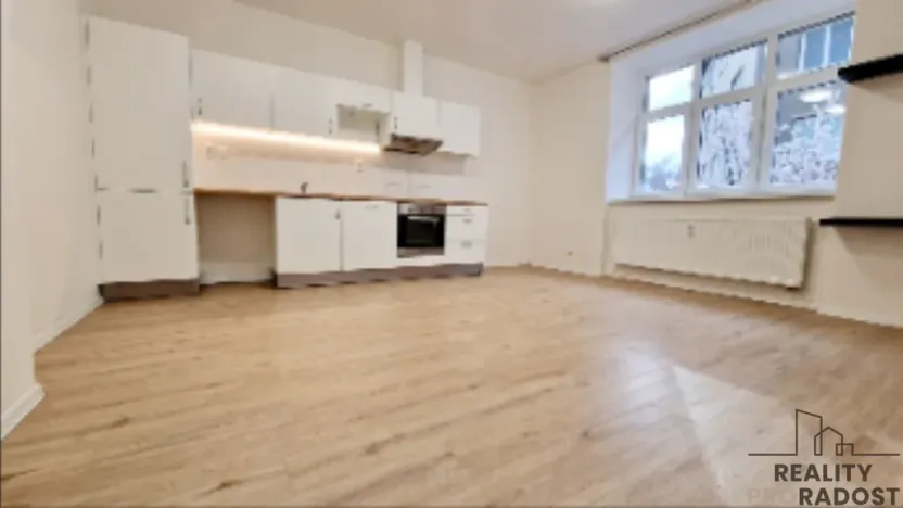 Pronájem bytu 2+kk, Brno, Mathonova, 39 m2