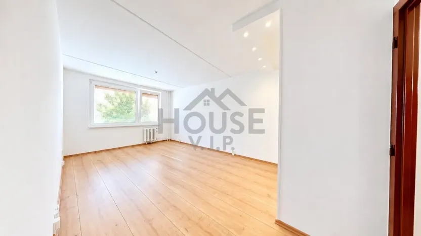 Prodej bytu 1+kk, Praha - Modřany, Daškova, 29 m2