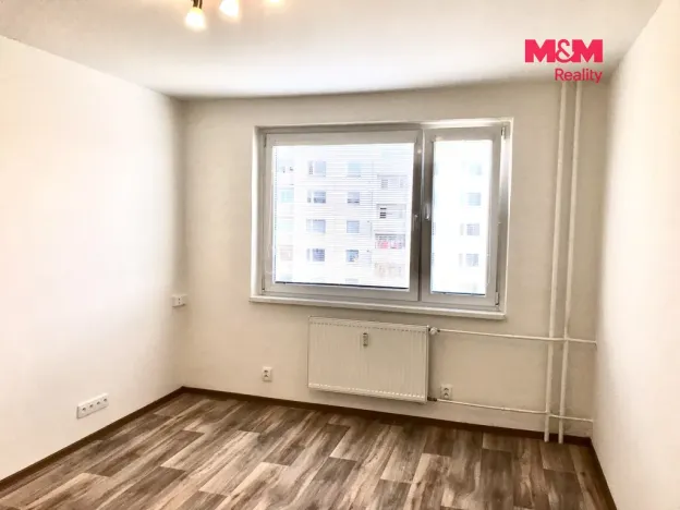 Pronájem bytu 2+kk, Praha - Lhotka, Mirotická, 35 m2