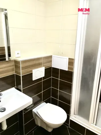 Pronájem bytu 2+kk, Praha - Lhotka, Mirotická, 35 m2