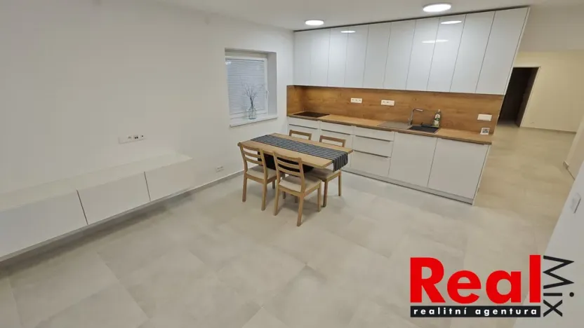 Pronájem bytu 3+kk, Nebovidy, 85 m2