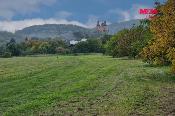 Prodej pozemku pro bydlení, Valeč, 1556 m2