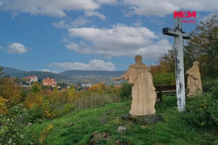 Prodej pozemku pro bydlení, Valeč, 1556 m2