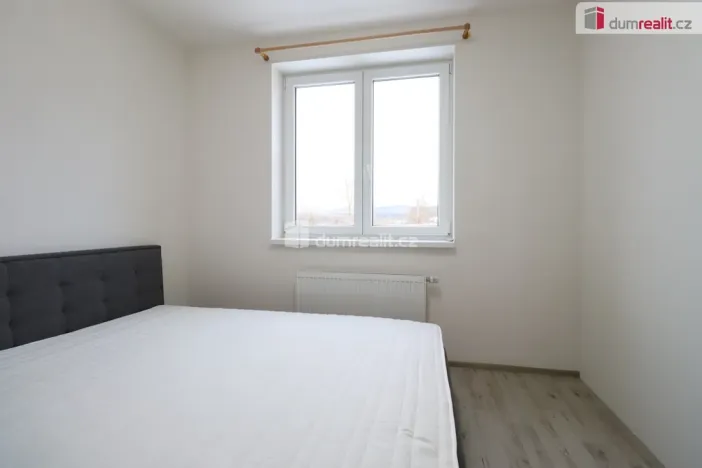 Pronájem bytu 2+kk, Nová Role, Svobodova, 39 m2