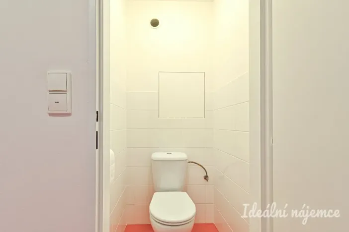Pronájem bytu 1+kk, Brno - Líšeň, Kosíkova, 33 m2