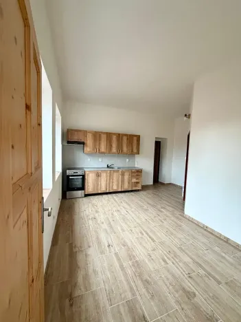 Prodej bytu 2+1, Trutnov, Horská, 52 m2