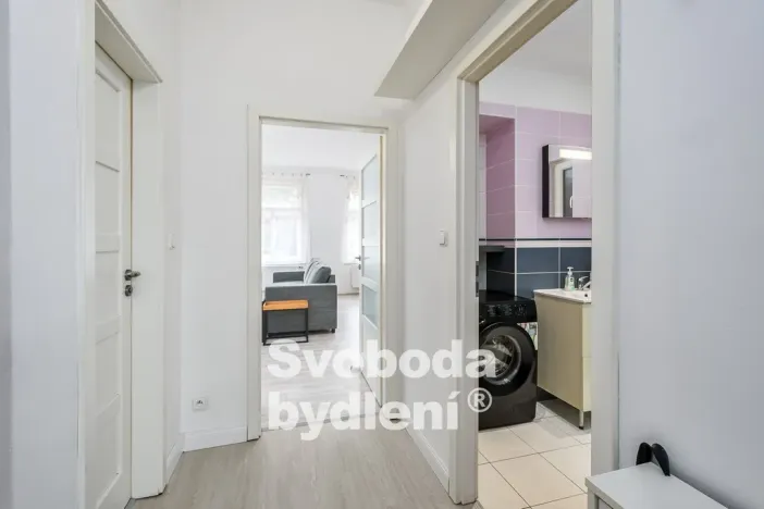Pronájem bytu 2+kk, Praha - Smíchov, U Blaženky, 51 m2
