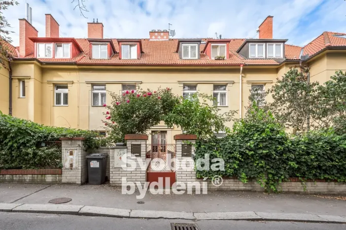 Pronájem bytu 2+kk, Praha - Smíchov, U Blaženky, 51 m2