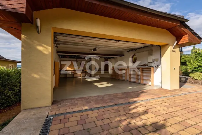 Prodej vily, Hranice, Pod Bílým kamenem, 540 m2