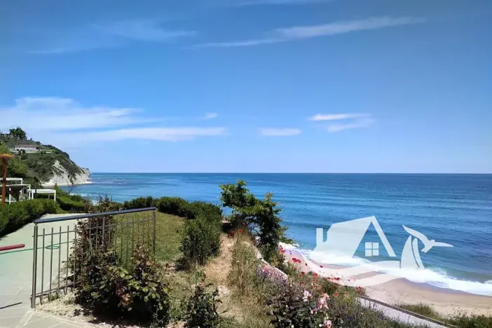 Prodej bytu 1+kk, Bjala, Bulharsko, 39 m2