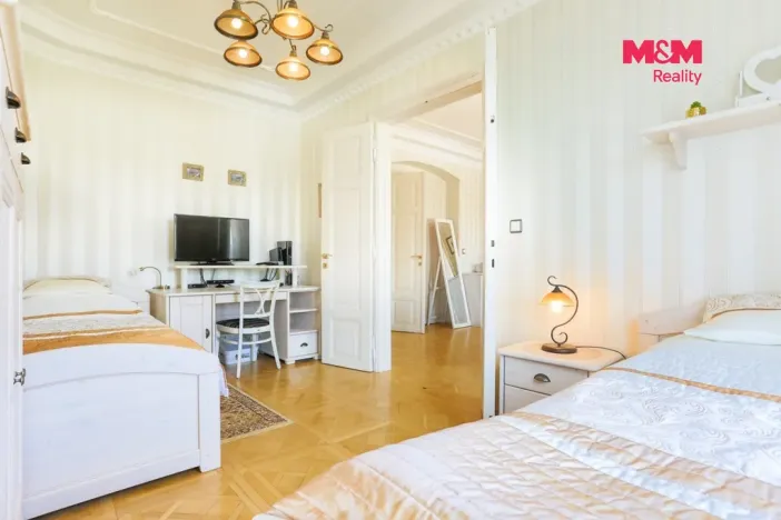 Prodej bytu 3+kk, Karlovy Vary, Zeyerova, 78 m2