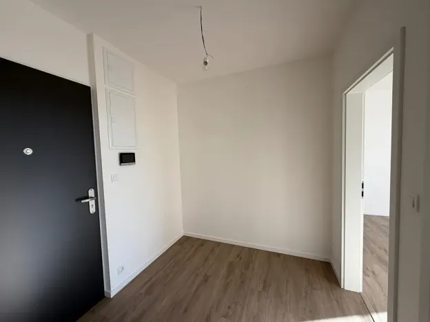 Pronájem bytu 2+kk, Praha, Toužimská, 43 m2