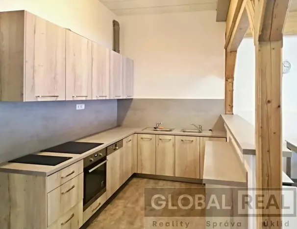 Pronájem ubytování, Pavlínov, 310 m2