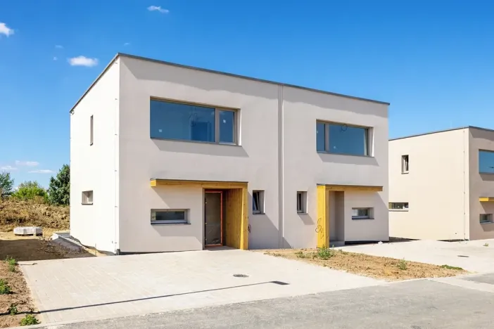 Prodej rodinného domu, Sezemice, Pod Vinicí, 113 m2