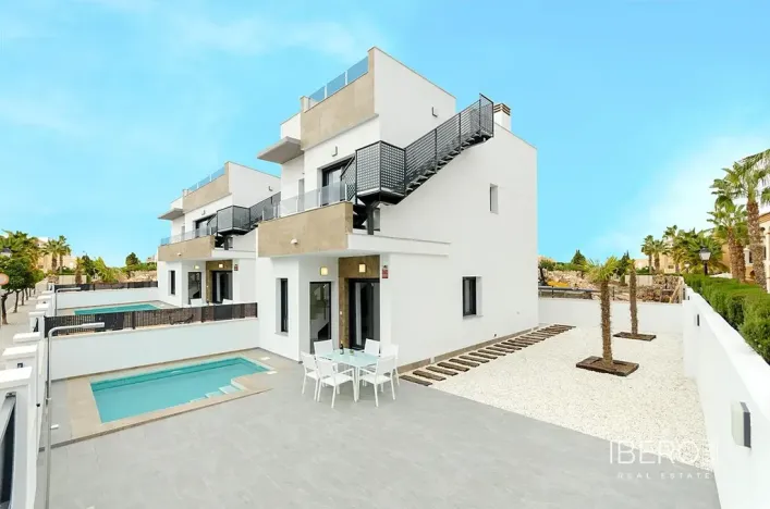 Prodej vily, Torrevieja, Španělsko, 95 m2
