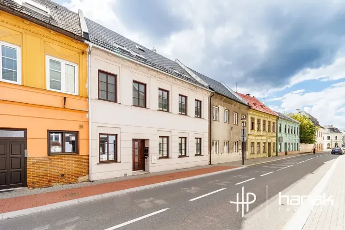 Pronájem bytu 1+1, Šternberk, Olomoucká, 36 m2