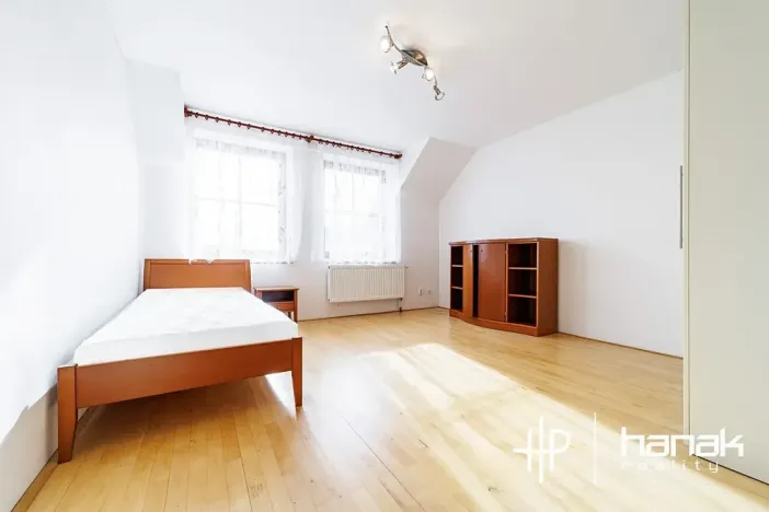 Pronájem rodinného domu, Doloplazy, 276 m2