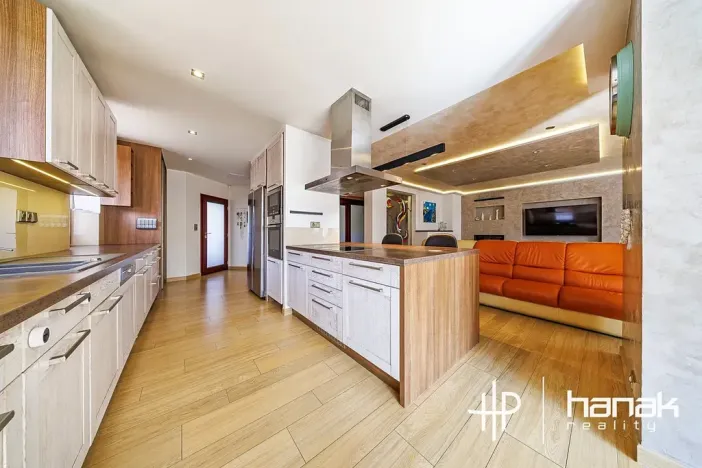 Prodej rodinného domu, Olomouc, 262 m2