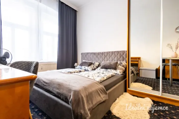 Pronájem bytu 1+kk, Praha - Nusle, Slavojova, 26 m2