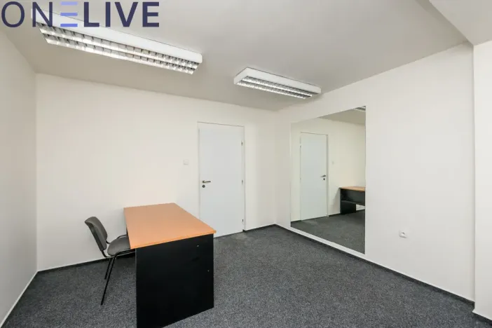 Pronájem kanceláře, Plzeň, Skrétova, 22 m2