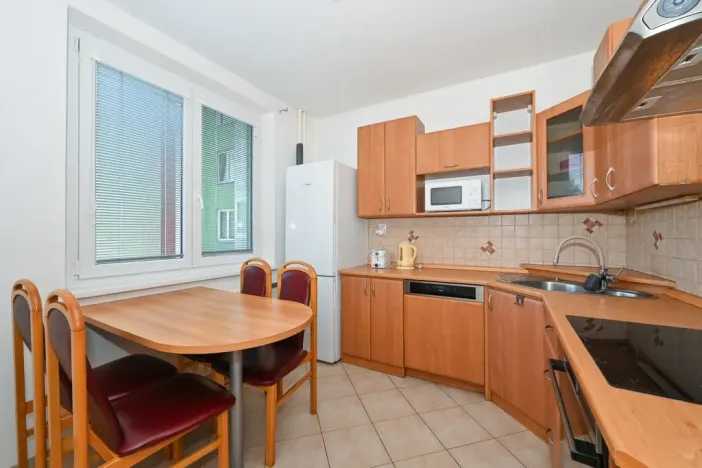 Pronájem bytu 3+1, Brno - Židenice, Bořetická, 74 m2