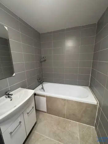 Pronájem bytu 1+1, Jirkov, Ervěnická, 35 m2