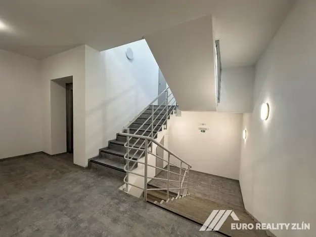 Pronájem bytu 2+kk, Zlín, Ševcovská, 61 m2