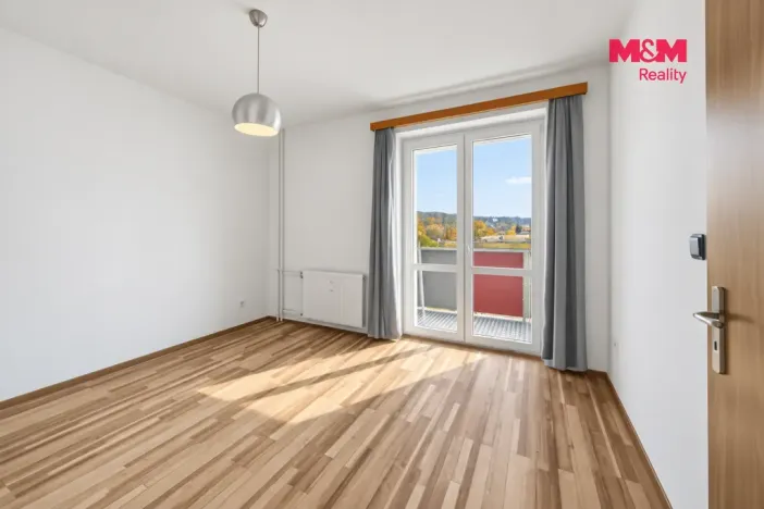 Pronájem bytu 2+1, Hostinné, Sídliště, 53 m2