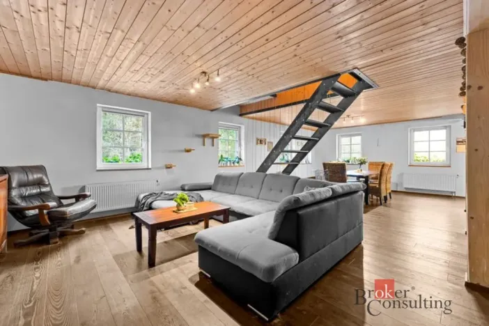Prodej rodinného domu, Strážné, 650 m2