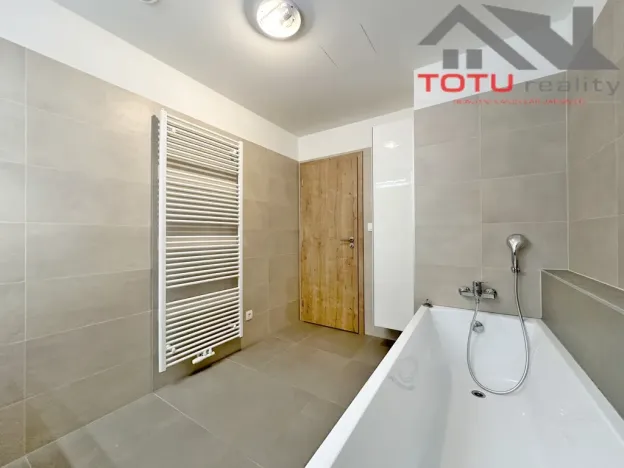Pronájem bytu 3+kk, Jaroměř, Josefa Šímy, 82 m2