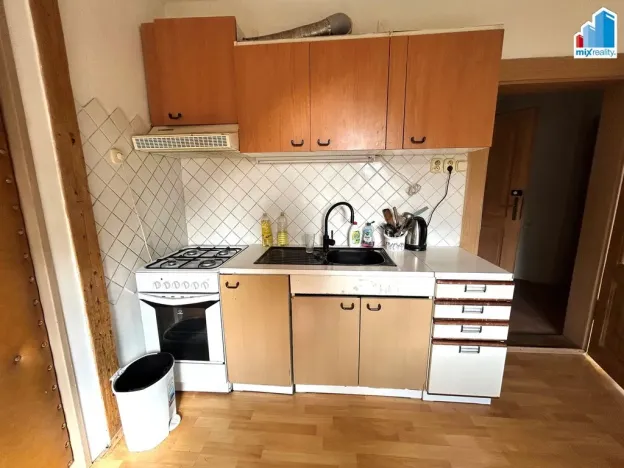 Pronájem pokoje, Plzeň, Křimická, 75 m2