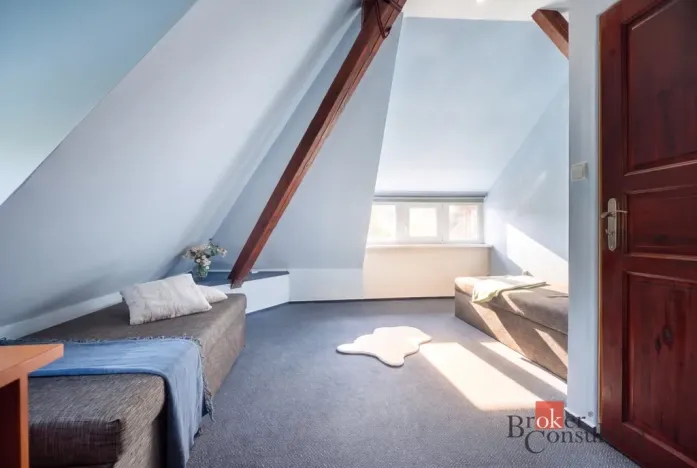 Prodej vily, Praha - Modřany, U vlečky, 276 m2